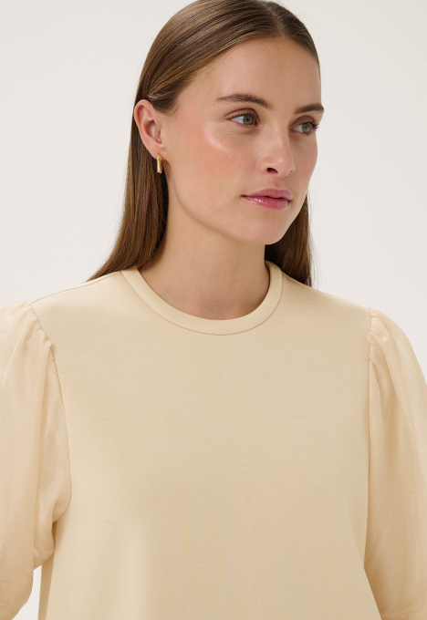 Marigold Puff T-shirt