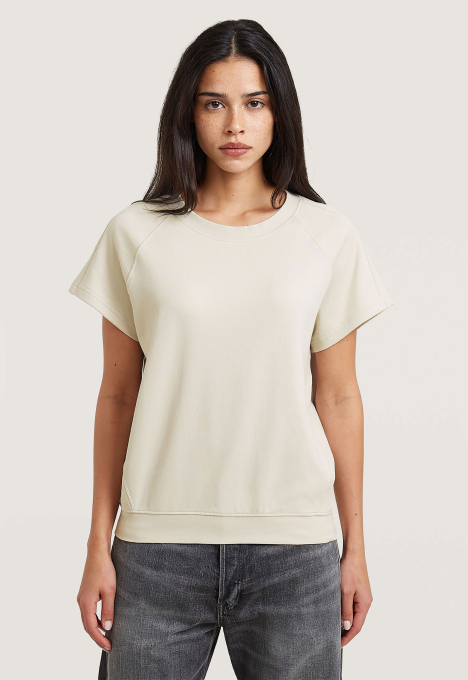 Raglan T-shirt