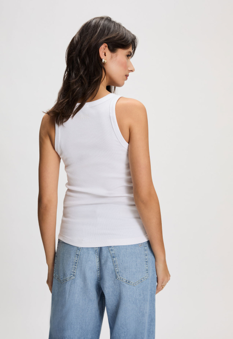 Salie Sleeveless T-shirt