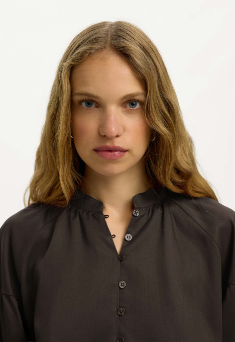 Donna Blouse