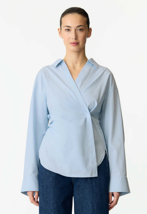 Aremia Blouse