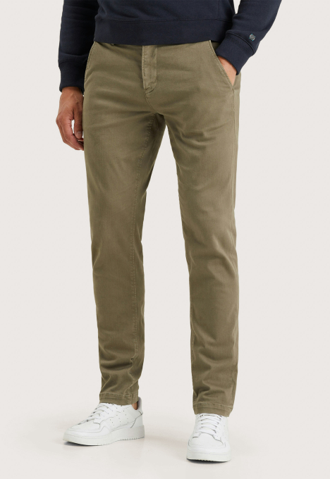 Tapered Fit Chino