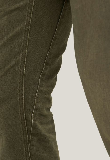 Tailwheel Slim Jeans