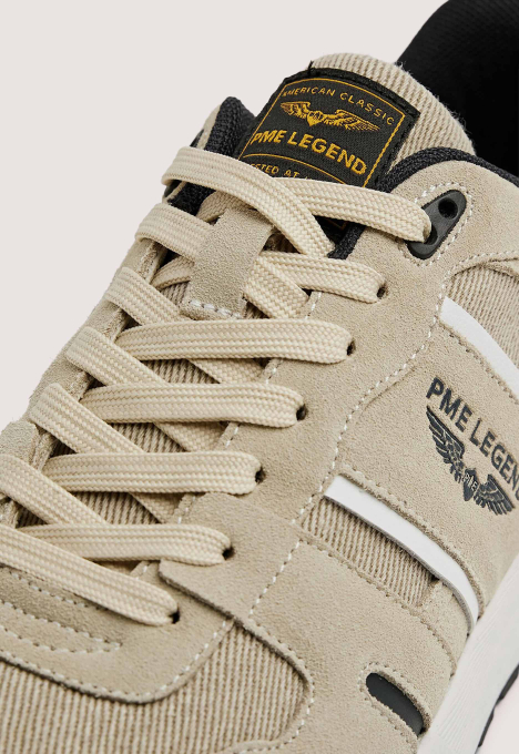 Low Jet Lifter Sneaker 