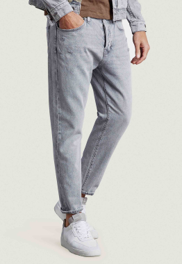 Cuda Relax Tapered Jeans