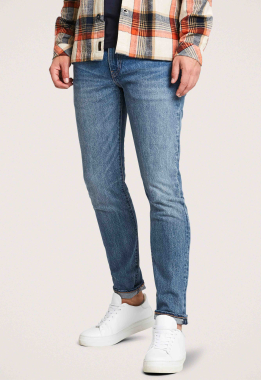 512 Slim Tapered Jeans 