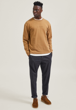 Relax Holger Crew Sweater