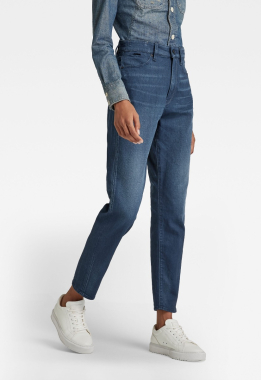 Janeh Ultra High Mom Ankle Jeans