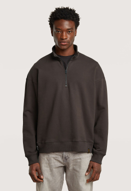 Essential Loose Half Zip