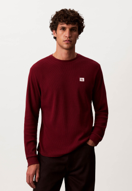 Waffle badge crew tee