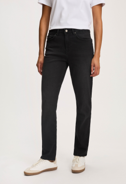 Cinna Slim Tapered Jeans