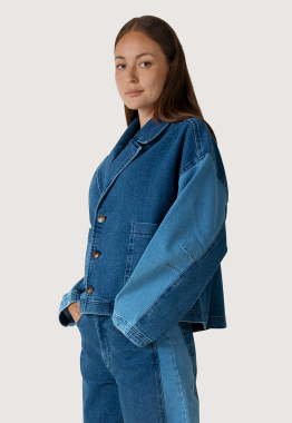 Mirre Blazer