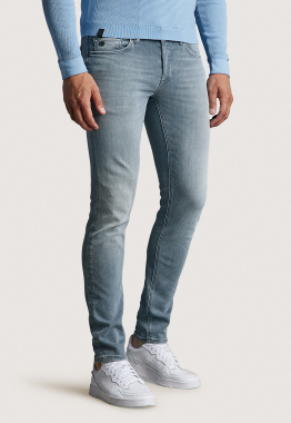 Riser Slim Jeans 