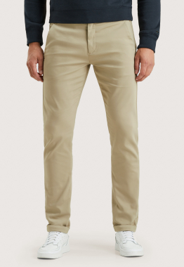 Riser Slim Fit Chino