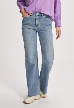 Maddy Mid Wideleg Jeans