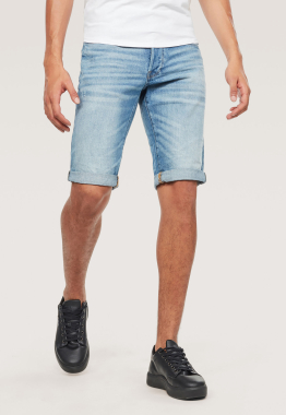 3301 Short