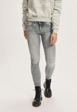 Lynn Skinny Jeans 