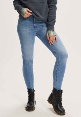 Kafey Ultra High Skinny Jeans