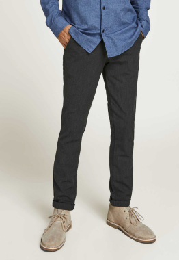 Marco Connor Chino