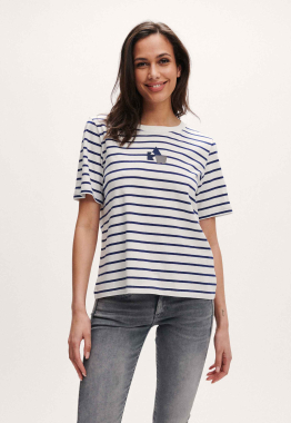 Stripe Small Graphic T-shirt