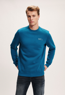 Logo Crew Sweater