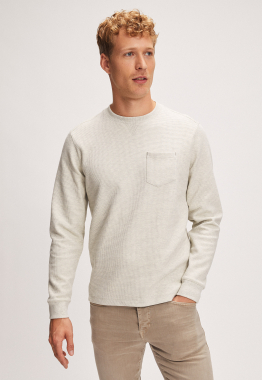 Guss Sweater 