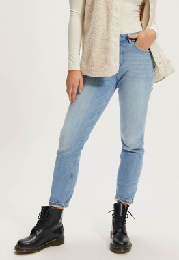 Cinna Girlfriend Slim Jeans