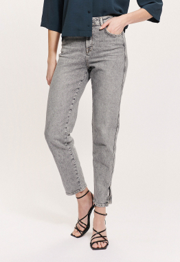 Bea Tapered Jeans