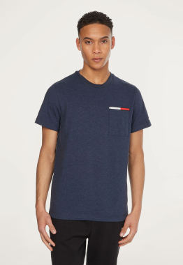 Essential Flag Pocket T-shirt 