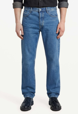 Dakota Regular Straight Jeans