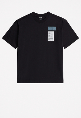 Multi Chest Badge Relaxed T-shirt