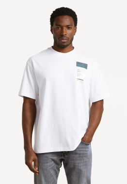 Multi Chest Badge Relaxed T-shirt