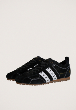 Typhoon Sneaker