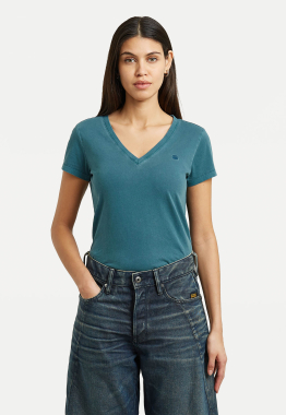Overdyed Slim V T-Shirt