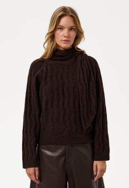 SLIdalia Pullover