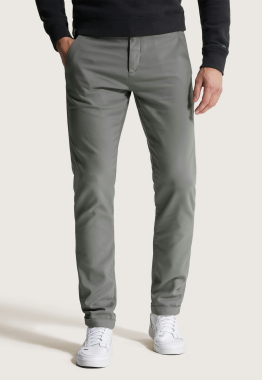 Riser Slim Fit Chino