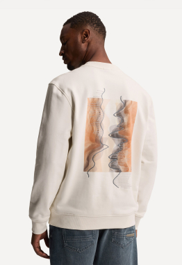 Relaxed Graphic Sweater