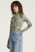 Turtle Neck Slim T-shirt