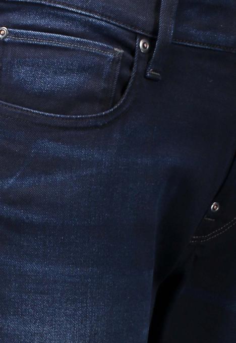 Revend Skinny Jeans