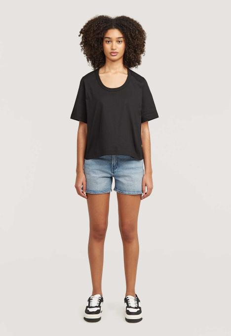 Judee Clean Edge Short