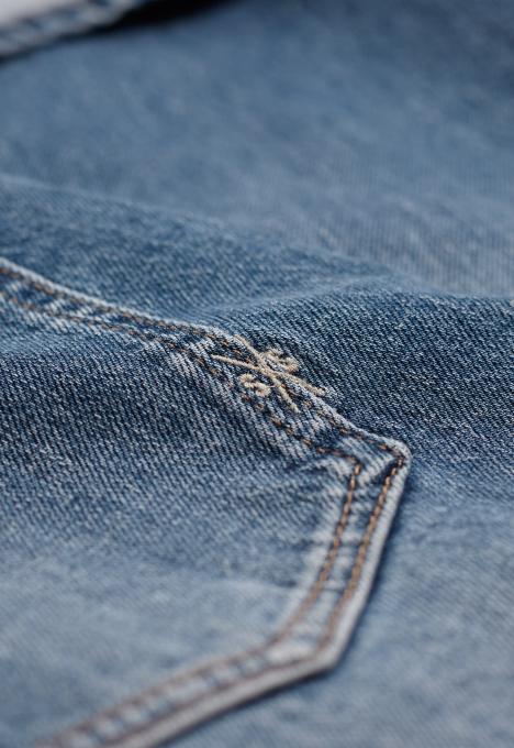 Everly Straight Jeans 