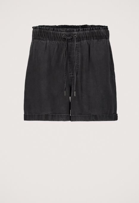 Fayen Short 