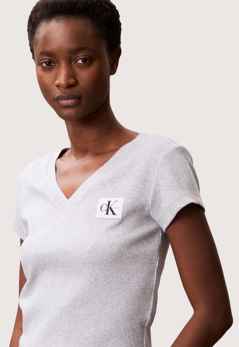 A-woven Label T-shirt