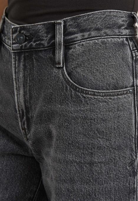 Judee Loose Jeans