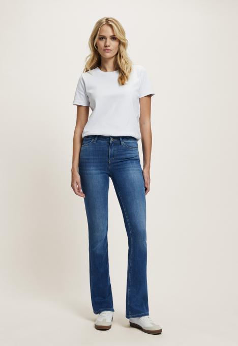 Celsi Flared Jeans
