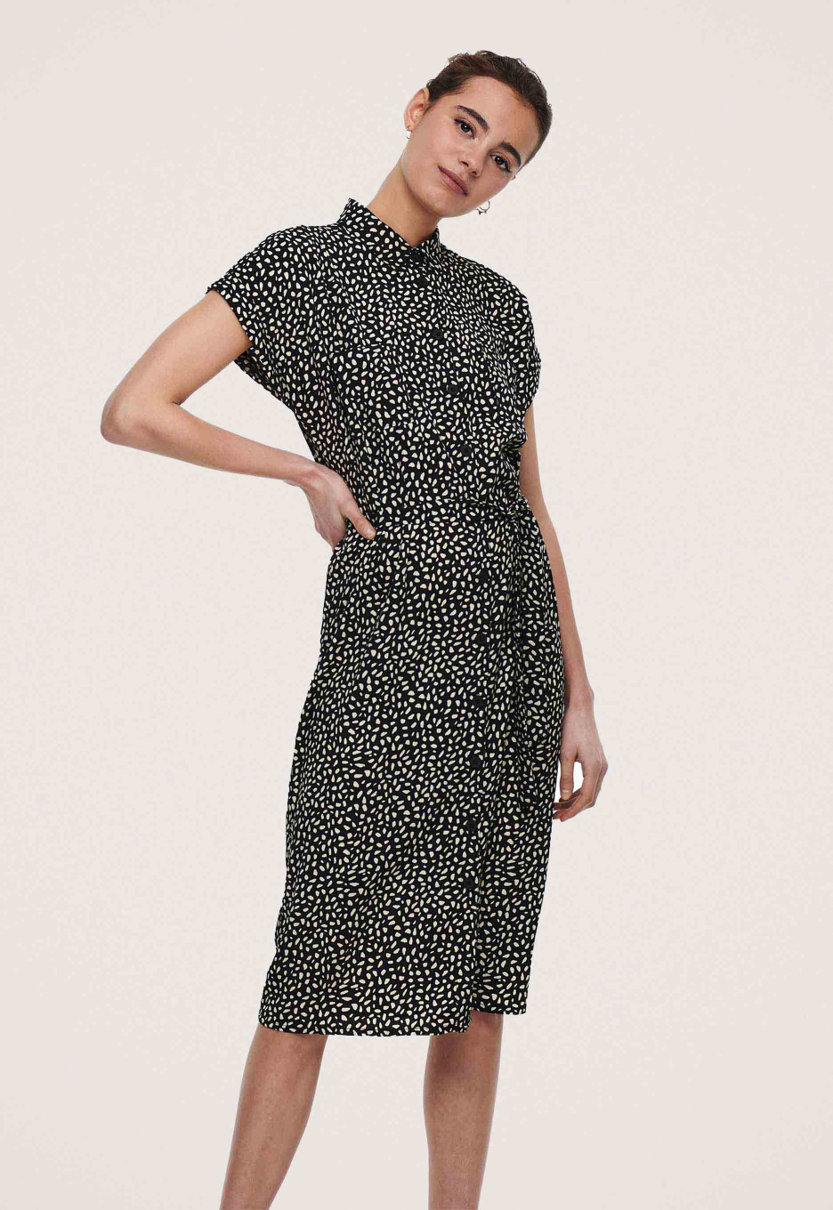 Knoopriem blousejurk 2025 only