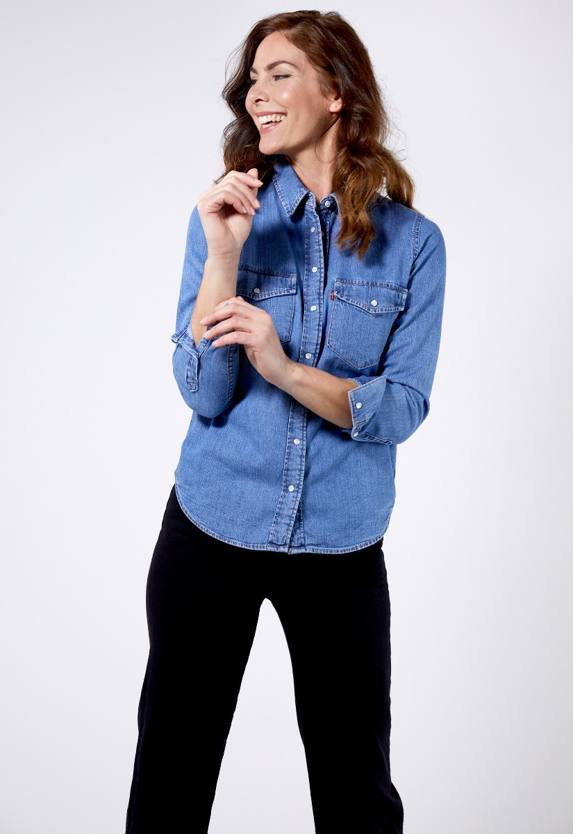 Levi\u2019s Jeans blouse blauw gestippeld casual uitstraling Mode Blouses Jeans blouses Levi’s 