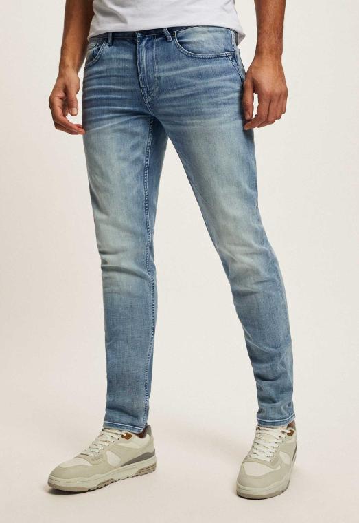 Lewis Regular Tapered Jeans