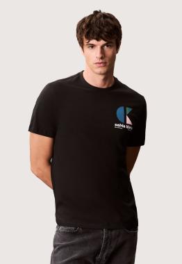 Logo Graphic T-shirt