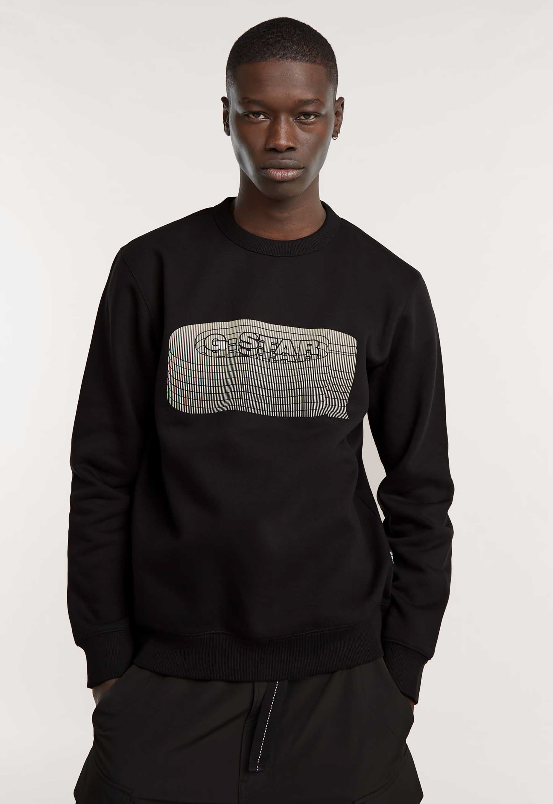 G-Star RAW Stacked Old Skool Logo Sweater Zwart Heren